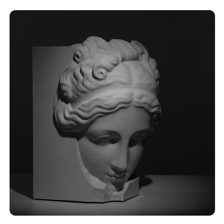 Venus Sculpture Cement Candle Warmer Lamp