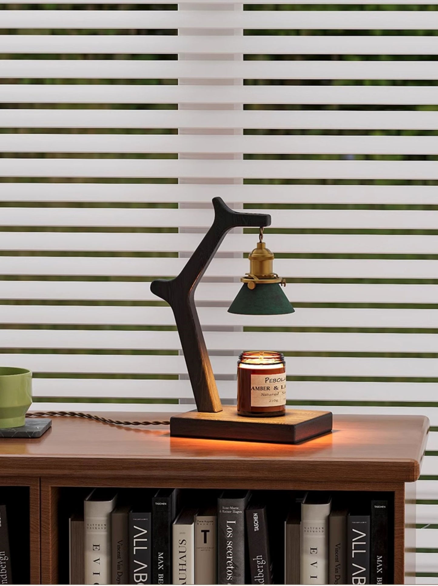 Black Walnut Wax Melt Lamp, Vintage Wabi-Sabi Style